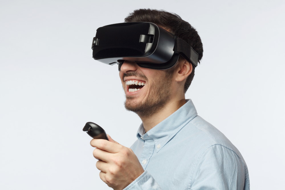 do you have to buy separate vr headset for phone vs ps4